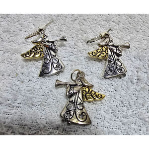 Women's Unbranded Angel Earrings One Size Silver Gold
